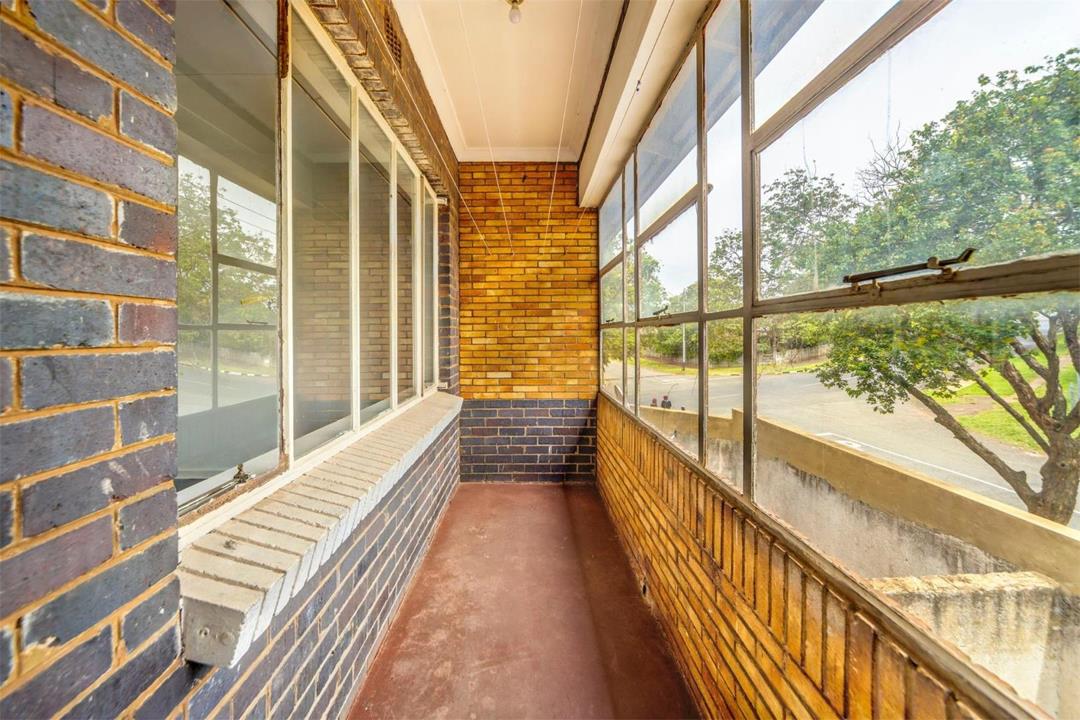 36 Bedroom 18 Bath Commercial Property for Sale in Crosby, Johannesburg for R8,000,000