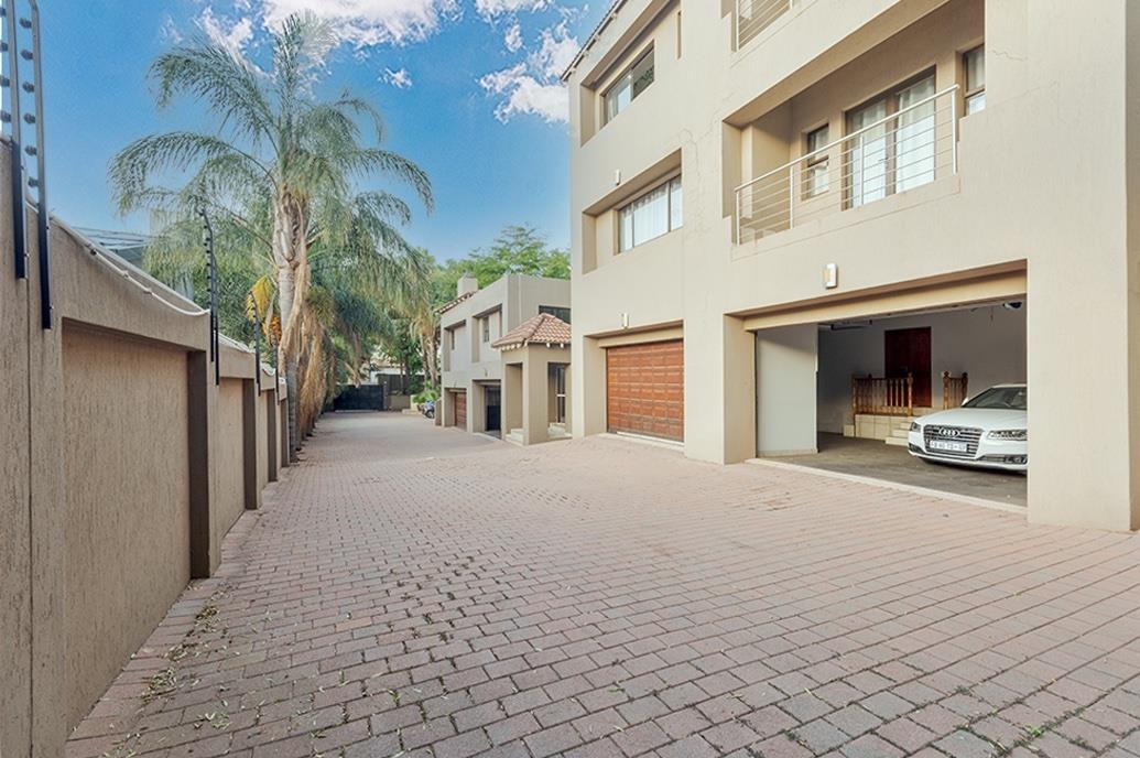 8 Bedroom 8 Bath Fully Furnished Mansion for Sale in Bedfordview, Johannesburg for R21,500,000 – Garden | Pool | Pet Friendly | Erf: 2,023m²