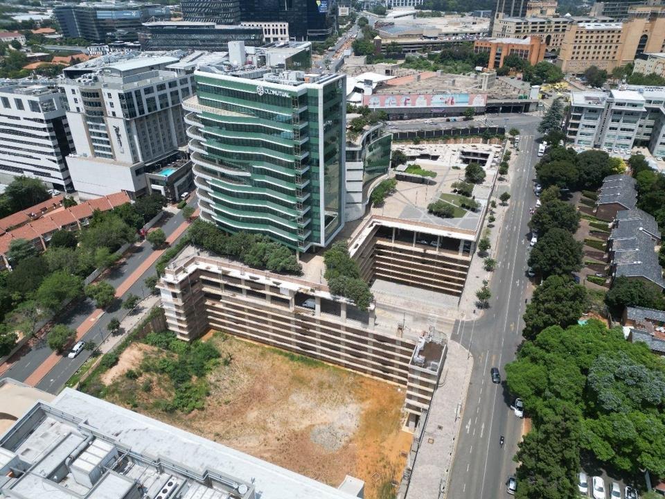 commercial-property-for-sale-in-sandown-sandton-for-r575000000-floor-size-55000m²
