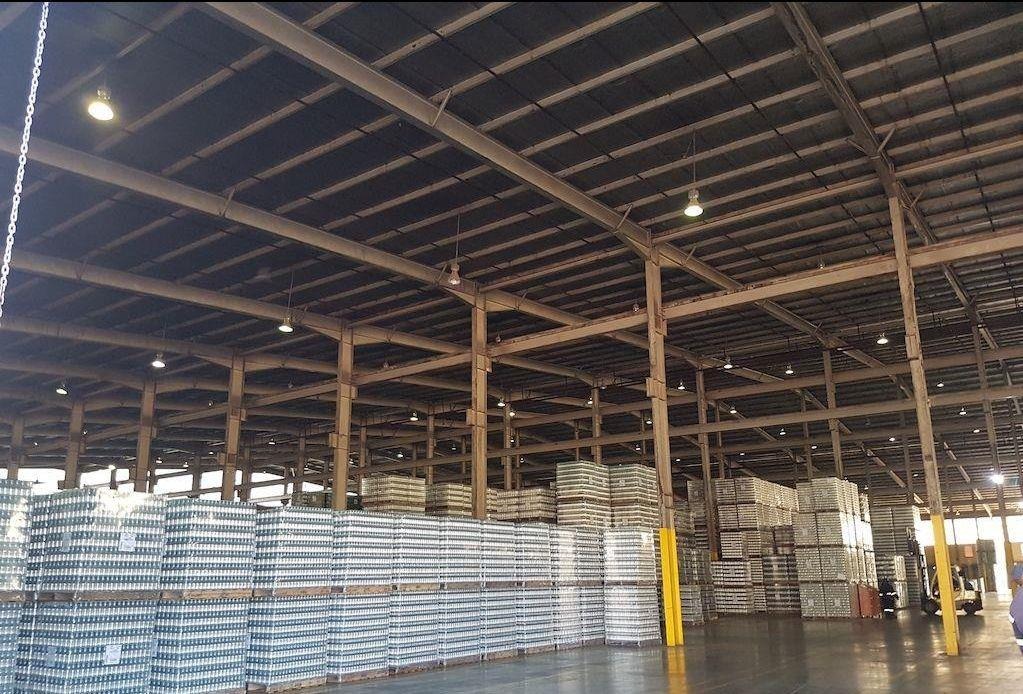 Industrial Property for Rent in Bedfordview, Johannesburg for R78 per m2 | R1,670,000 plus VAT per month. Large Yard, Super Link Access